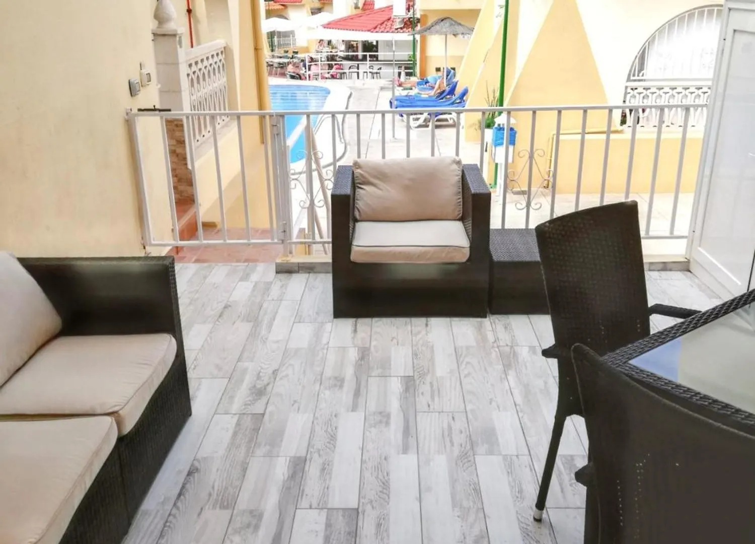 Charming Apartment Near Costa Adeje With Pool 0*, 아데제